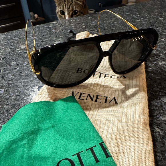 Bottega Veneta Black and Gold Sunglasses - Picture 1 of 6